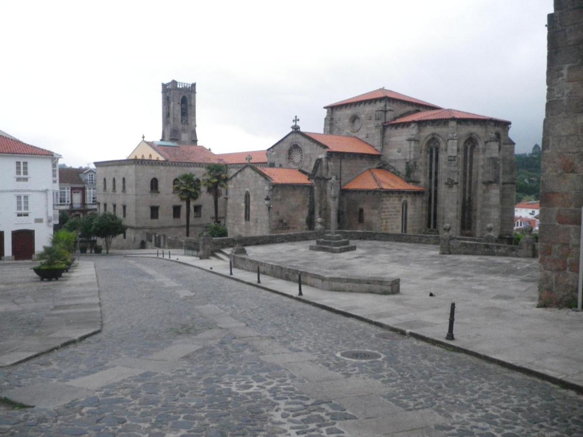 Mirador De La Muralla Betanzos Buitenkant foto